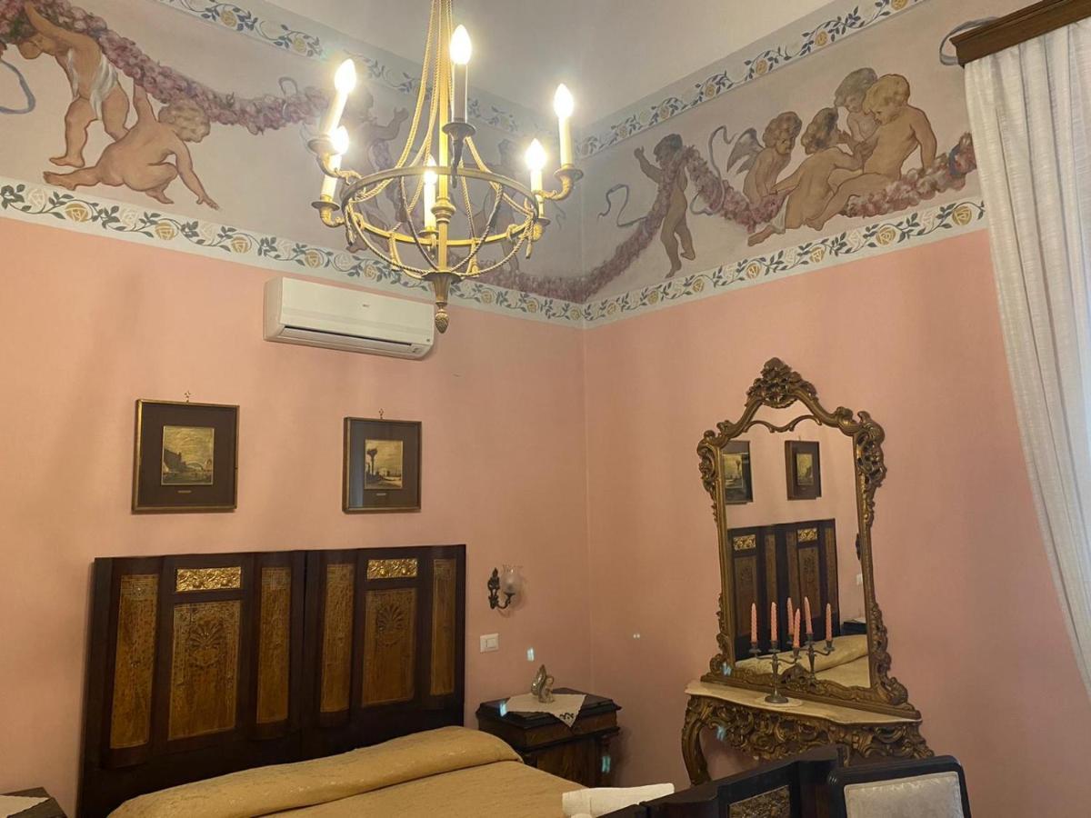 Antico Palazzo Spinola Bed & Breakfast Gallipoli Exterior photo